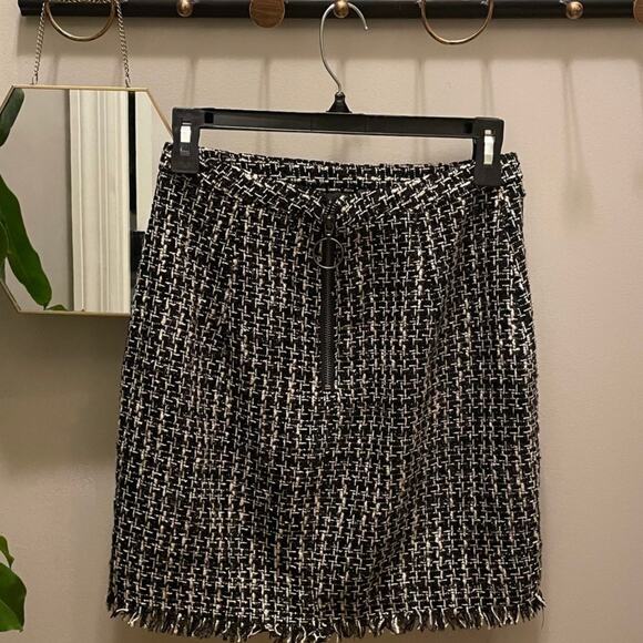 House of Harlow S Tweed Skirt | Revolve, Textured, Back Zip MSRP $298 NWOT - Picture 2 of 6